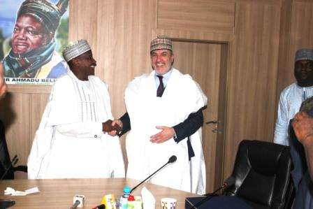 GMD/CEO of NNDC (left) in a warm handshake with the CEO of SUR Inv. of Turkey